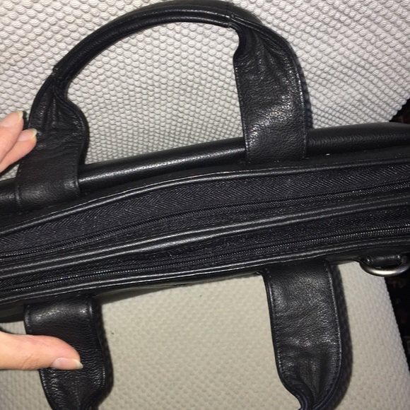 Leather Samsonite Laptop Bag - Picture 4 of 12